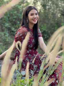 พลอย วรางคนางค์ น่ารัก