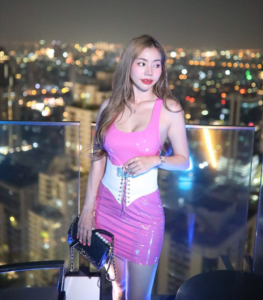 ฟักแฟง ชุดเสียว