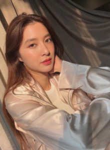 มิว นิษฐา