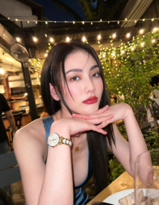 มีนา ริณา 56