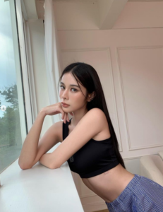 เก้า สุภัสสรา 69