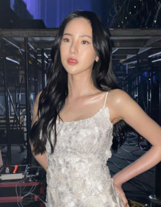 เจนิส เจณิสตา 29 เจนิส เจณิสตา 24