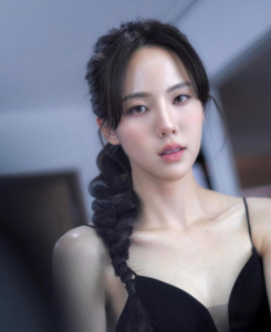 เจนิส เจณิสตา 35