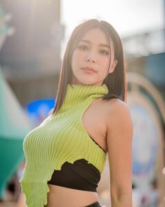 จันจิ จันจิรา สูง