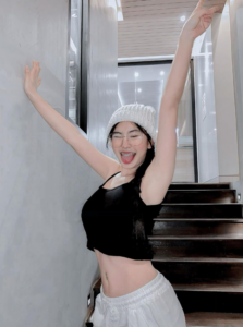 แอร์ กรรนิภา 43 แอร์ กรรนิภา 18+