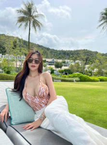 จิ๋ว ภัทรญา ชุดว่ายน้ำ